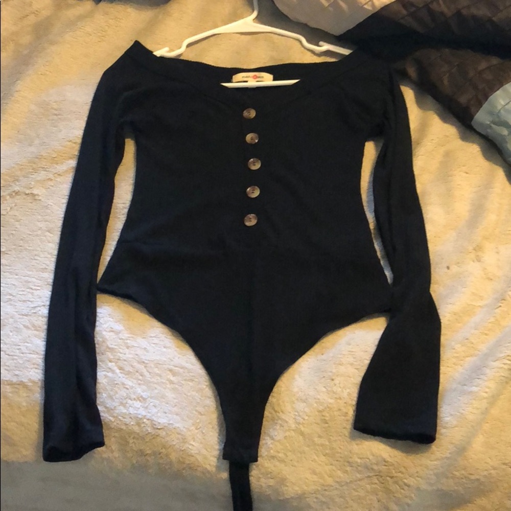 Women’s shirt